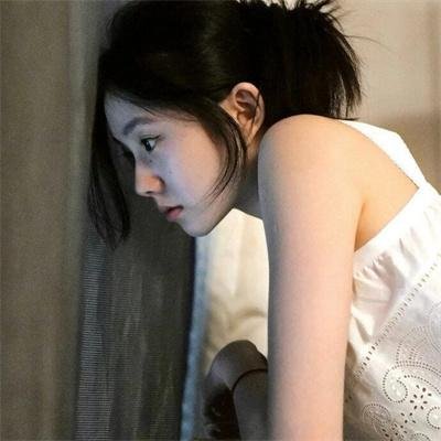 女导与强盗